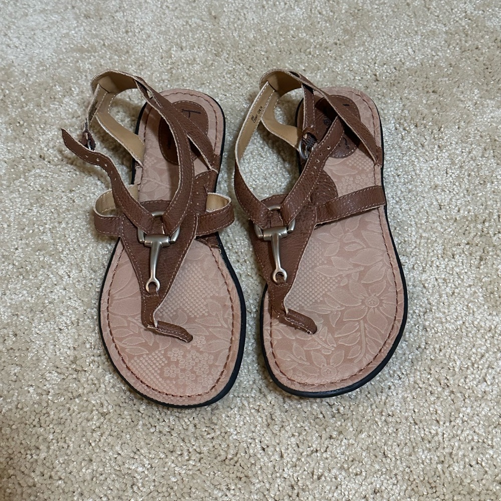 BOC Brown Sandals - Picture 3 of 6